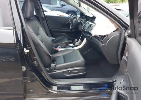 2016 Honda Accord Exl z USA, uszkodzony, nr VIN 1HGCR2F88GA154733